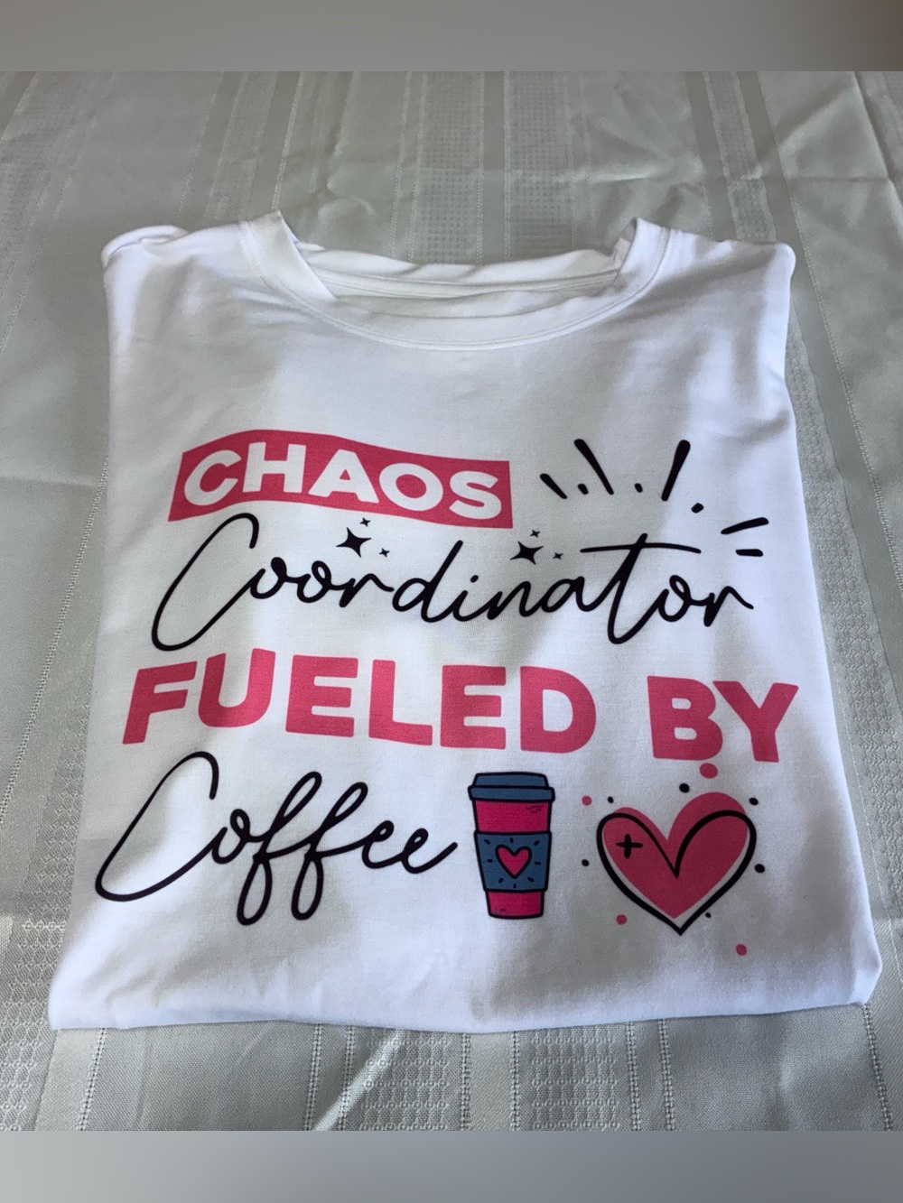 4/$15 ❤️ NEW! Women’s Sublimated White Graphic Tee with Fun Text Size Medium